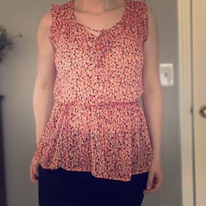 Sleeveless blouse